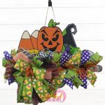 Decorating a Halloween Candy Corn Wreath Rail