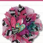 How to Decorate a Mesh Valentine Hearts Wreath Rail